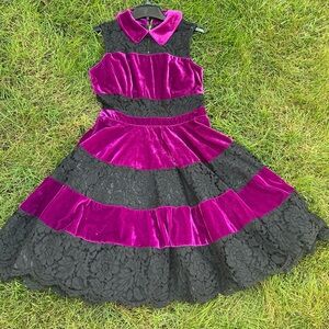 Pretty VENUS velvet+ lace dress 💖💖💖